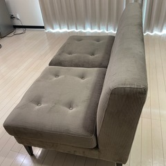 クラッシュゲート　ソファ　2人掛け　2.5人掛け　カフェの画像