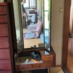 鏡台の画像