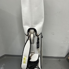 【🤩ゴルファー必見⛳️】HONMA ゴルフバッグの画像