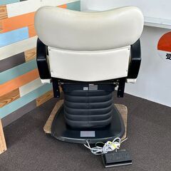 店頭引き渡し 大広製作所 中古 シャンプーチェア 電動 リクライニング イス 動作確認済み 美容室 の画像