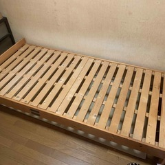 木製　シングルベッド  配達可能