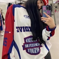オーバーサイズ グラフィックTシャツの画像