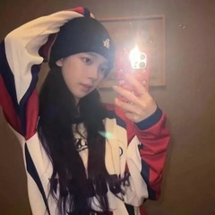 オーバーサイズ グラフィックTシャツの画像