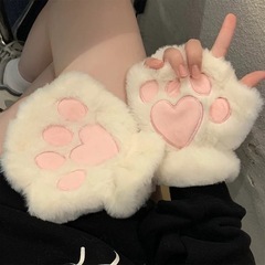 猫の手形フェイクファーアクセサリーの画像