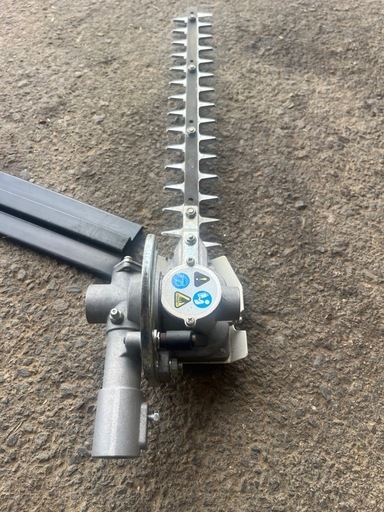 刈払機 アタッチメント バリカン