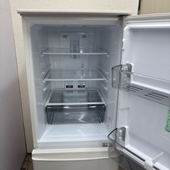 ⭐️MITSUBISHI⭐️ 冷凍冷蔵庫 2021年 146L ⚠️傷あり 大阪市近郊配送無料の画像