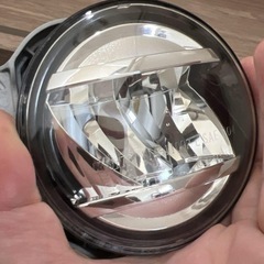 LA700Sダイハツウェイク純正　LED内蔵フォグランプユニット(メッキ加飾付)の画像