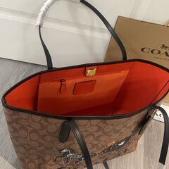 [コーチ] トートバッグ ショルダーバッグ 手提げバッグ city tote 010の画像