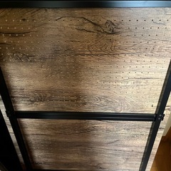 【綺麗】有孔ボード　突っ張りの画像