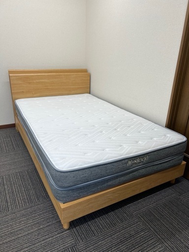 名古屋市内お届け無料セミダブル美品マットレスセット