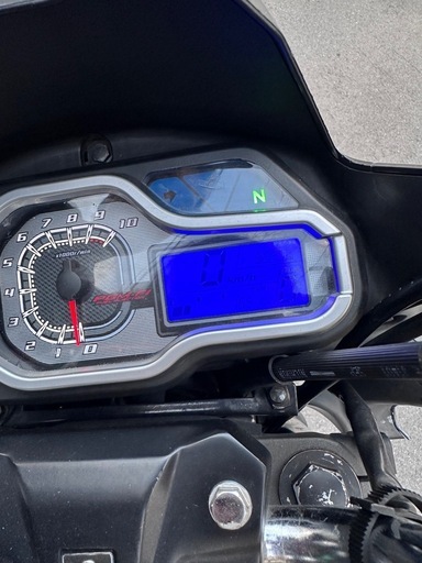 Honda cb190xとても乗りやすいバイクです。マフラーも良い音。