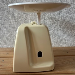 タニタ　計り　1kgの画像