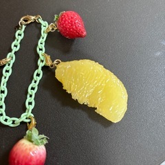 ハンドメイド バッグチャームの画像