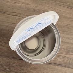 和光堂　はいはい 缶ミルク 空き缶　の画像