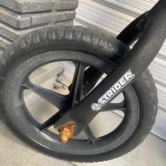 ストライダー〈レッド〉の画像
