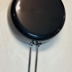 日本製 IHとガス火対応　鉄製炒め鍋未使用品の画像