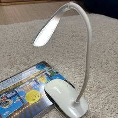 LEDライト 3色調整の画像