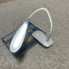 LEDライト 3色調整の画像