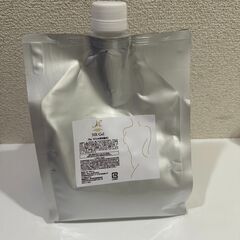 NR Gel 2kg ジェル状化粧水　残り半分程度　プラセンタエキスなど入りの画像