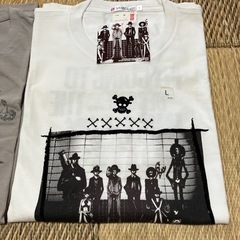 ワンピースTシャツ新品／現状品/白色少し変色あります。！の画像