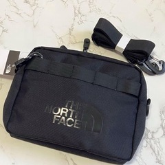 THE NORTH FACE  ノースフェイス　新品同様‼️海外限定品‼️ブラック　ユニセックス　の画像