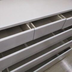 ジモティー割引🏷️【ジャングルジャングル岸和田和泉インター店】ニトリ ローチェスト 4段 白 和泉市 堺市 岸和田市 泉大津市 高石市 泉北郡熊取町の画像