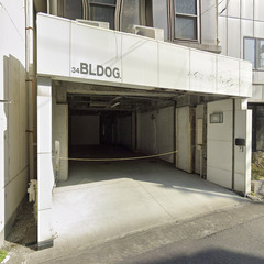 【月極駐車場】西新町5丁目　屋内　最大4台