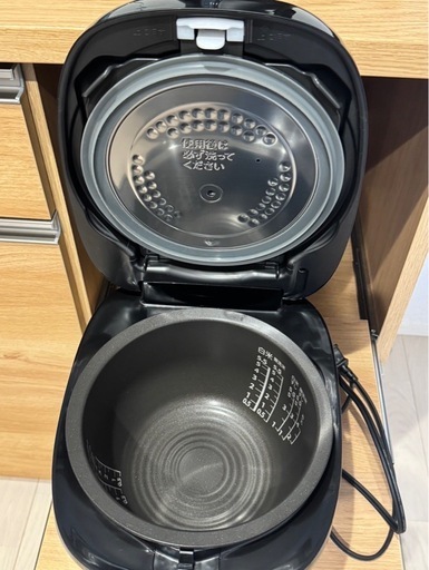TOSHIBA IH炊飯器