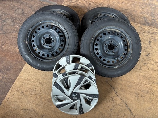 スタッドレスタイヤ