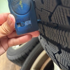 スタッドレスタイヤの画像