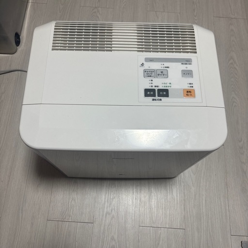 Panasonic 加湿器　パナソニック　23年製　取りに来てくれる人限定