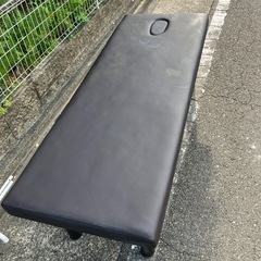マッサージベッド　エステベッド　茶色　ブラウン　脚取り外し可能【184×69.5高60】の画像