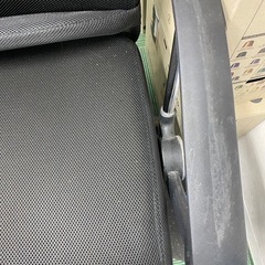 オフィスチェア　アームありの画像