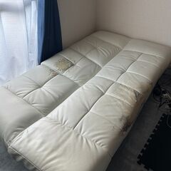 【無料】ソファーベッド 引き取り限定の画像