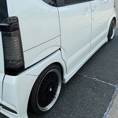 HONDA ホンダ　N-BOX＋　カスタム　ツートンカラー　車高調　16インチ の画像