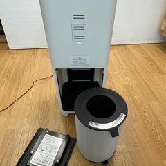バルミューダ 空気清浄機 Jet Clean AirEngine EJT-1000WKの画像