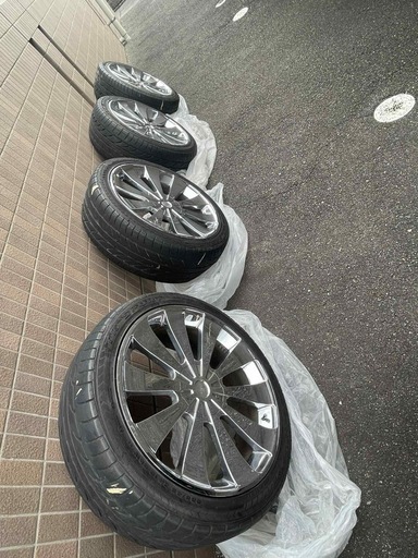 車タイヤ