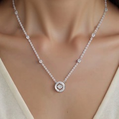 【新品未使用】シルバー　ジルコニア　デザインペンダント ネックレスの画像