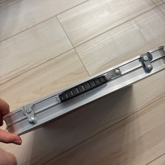 折りたたみテーブル　キャンプ、机の画像