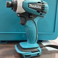 🔩未使用品✨️🔩極美品✨️🔩14.4Vインパクトドライバ🔩充電式🔩Makita🔩マキタ🔩TD134DX🔩付属品完品✨️🔩No.6459🔩の画像