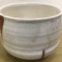 白化粒毛 茶碗 岡本璋弐 共箱 茶道具の画像