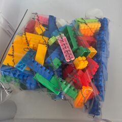 ブロック机の画像