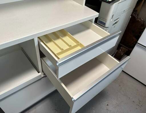 国産 ユーアイ製 キッチンボード、食器棚 幅89cm Used/キレイ 国産 ユーアイ製 キッチンボード、食器棚 幅89cm Used/キレイ