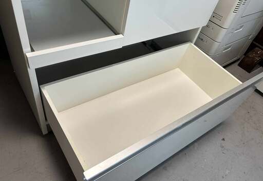 国産 ユーアイ製 キッチンボード、食器棚 幅89cm Used/キレイ