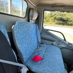 三菱キャンター 2 tonの画像