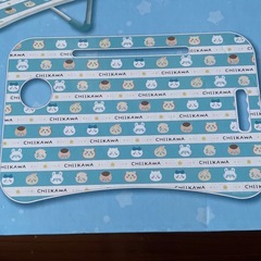 新品未使用‼️ ちいかわ　テーブル　折りたたみの画像