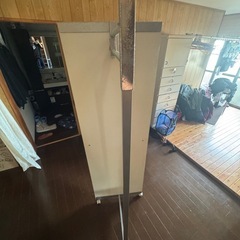 全身鏡付き衣類収納 高さ180㎝！の画像