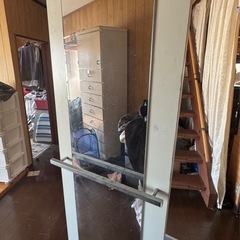 全身鏡付き衣類収納 高さ180㎝！の画像