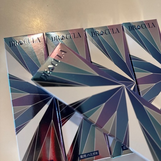 DRcula 薬用ホワイトニングジェル