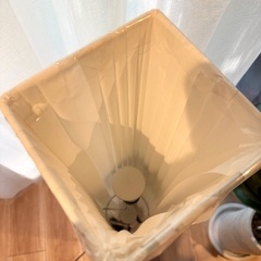 【9/15まで】優しい光のフロアランプ、調光可能の画像